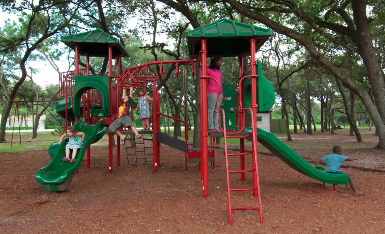 Spanish Main Rv Resort Thonotosassa Ngoại thất bức ảnh